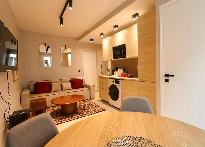 11.Newrenovated Flat#Invalides#Effeil Tower#4 Pers